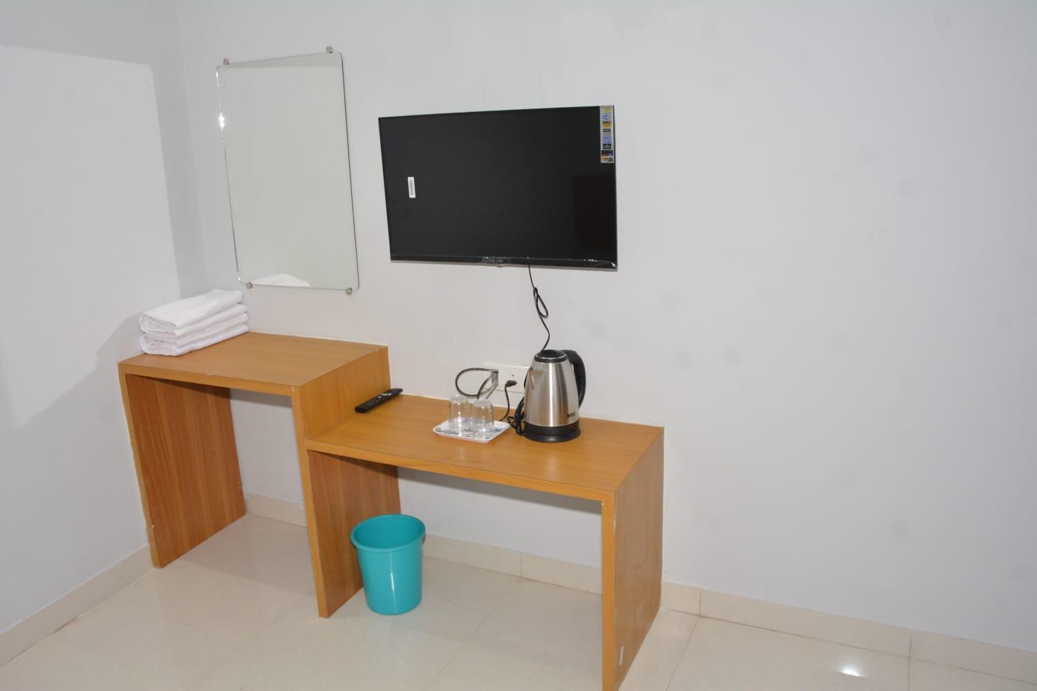 Vivanta Inn Lodge, Solapur Eksteriør billede